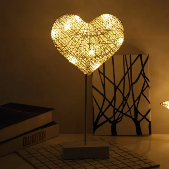 LED Night Light Table Lamp Creative Handmade Rattan Love Moon Bedside Lamp Battery-powered Home Bedroom Decorative Lamp - Image 2