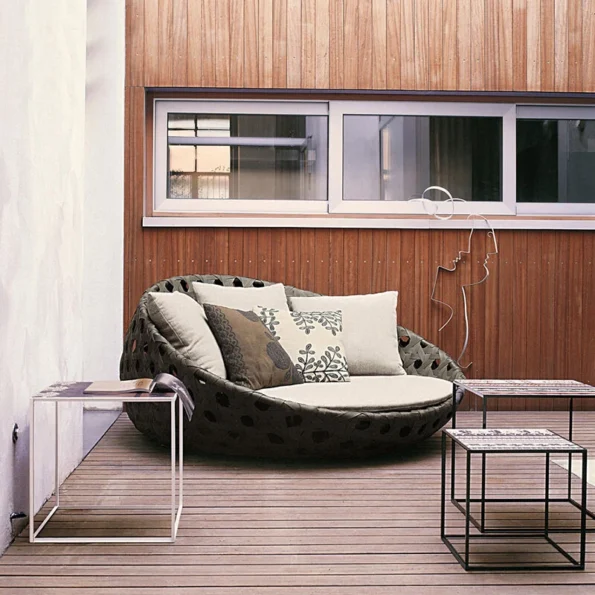 Outdoor rattan bed villa garden round bed swimming pool sofa chair hotel rattan chair beach chair Nordic imitation rattan sofa - Image 3