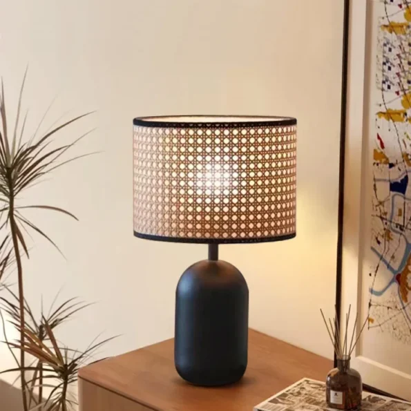 American Vintage Rattan Table Lamps Living Room Decorative Desk Lamp Creative Bamboo Woven Bedroom Bedside Lights