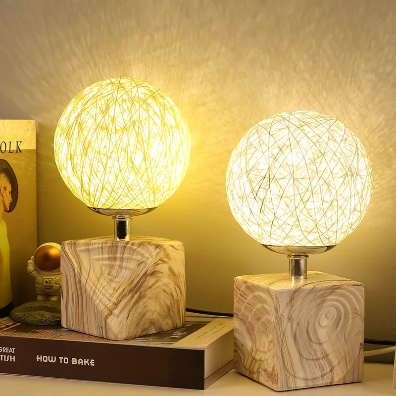 Bedroom Bedside Creative Warm And Dreamy LED Night Light Creative Personality Holiday Gift Starry Sky Rattan Ball Table Lamp - Image 2
